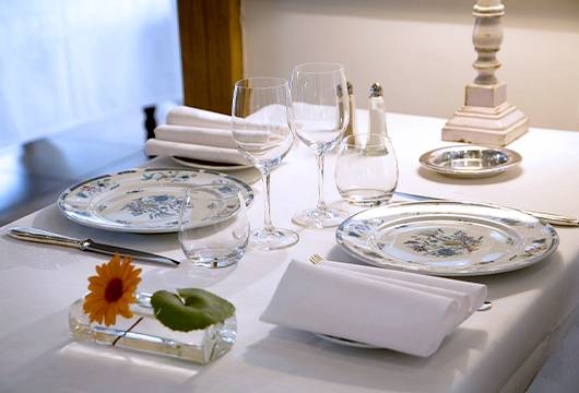 Hôtel Restaurant Du Tourisme - restaurant SERVANCE